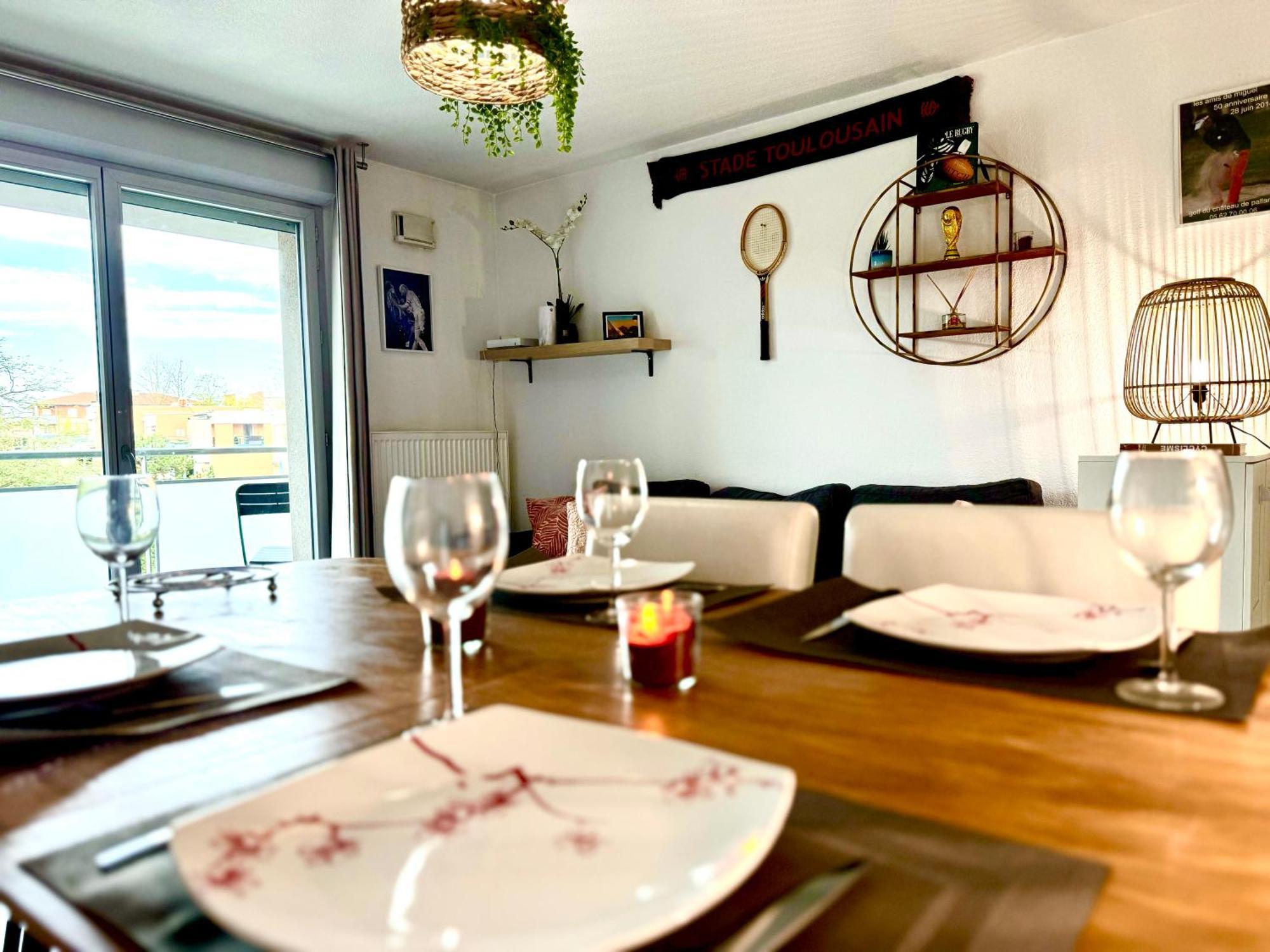Bel Appartement T3 de 60m2 avec Parking, Terrasse, proche du Métro et du Périph Toulouse Exterior foto