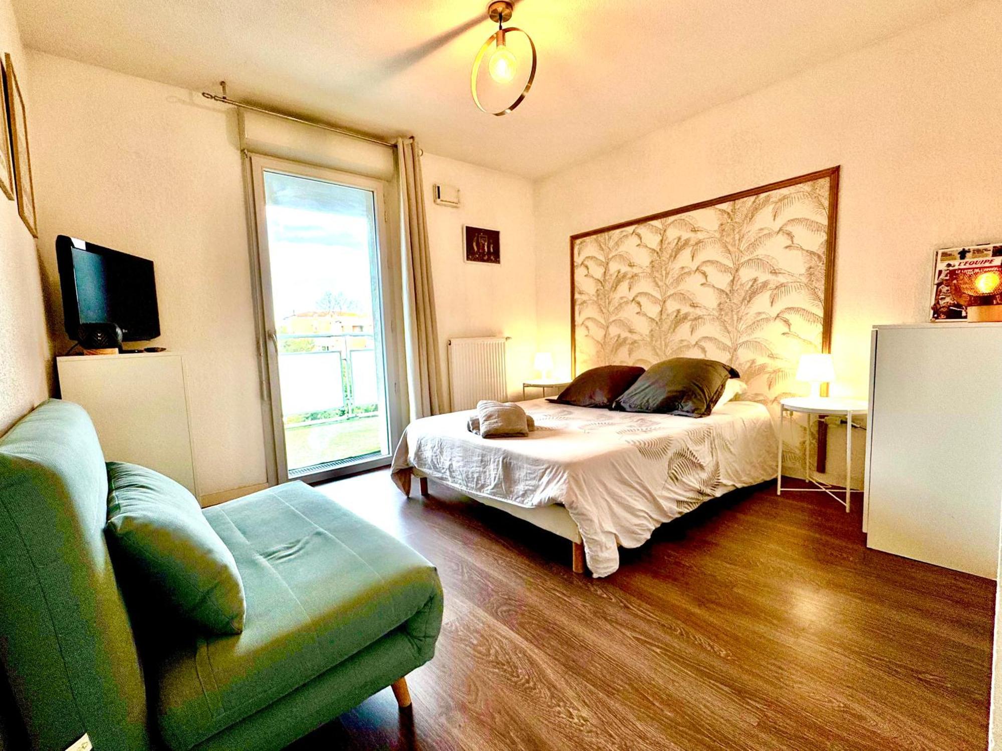 Bel Appartement T3 de 60m2 avec Parking, Terrasse, proche du Métro et du Périph Toulouse Exterior foto